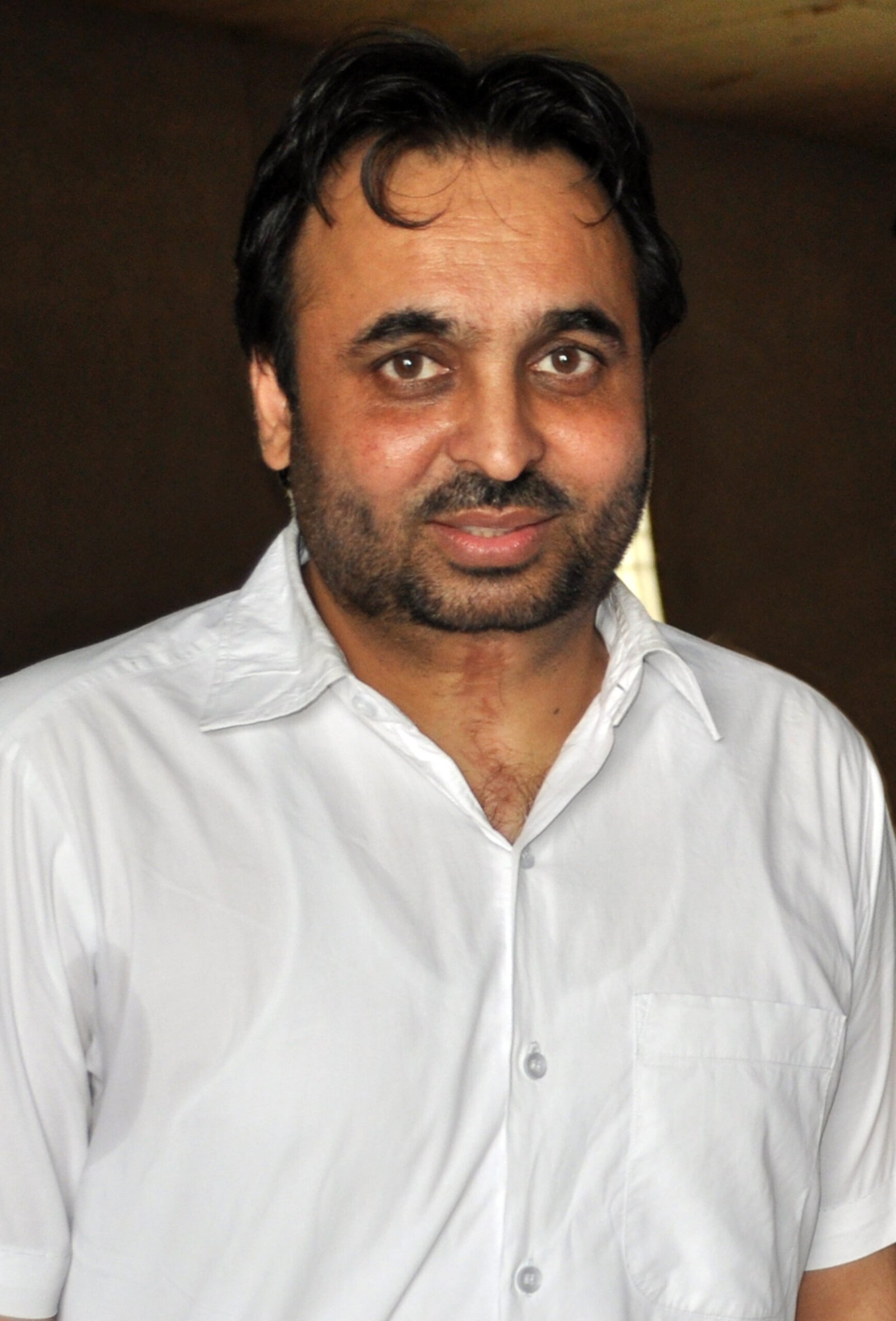 AAP says Punjab CM Bhagwant Mann was held 3 hours at Delhi airport and fined ₹50,000; customs calls it routine
