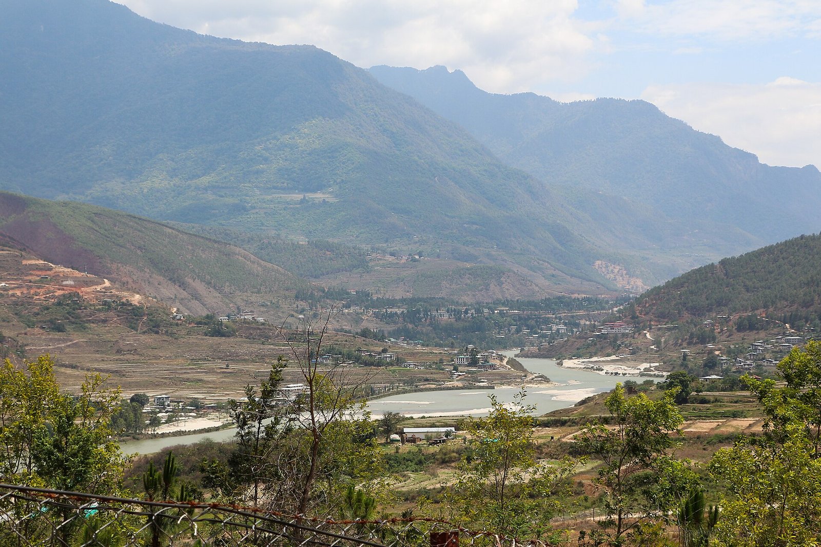 Glacial lake bursts in Bhutan; over 10,000 moved to safety in north Bengal as Sankosh river put on red alert